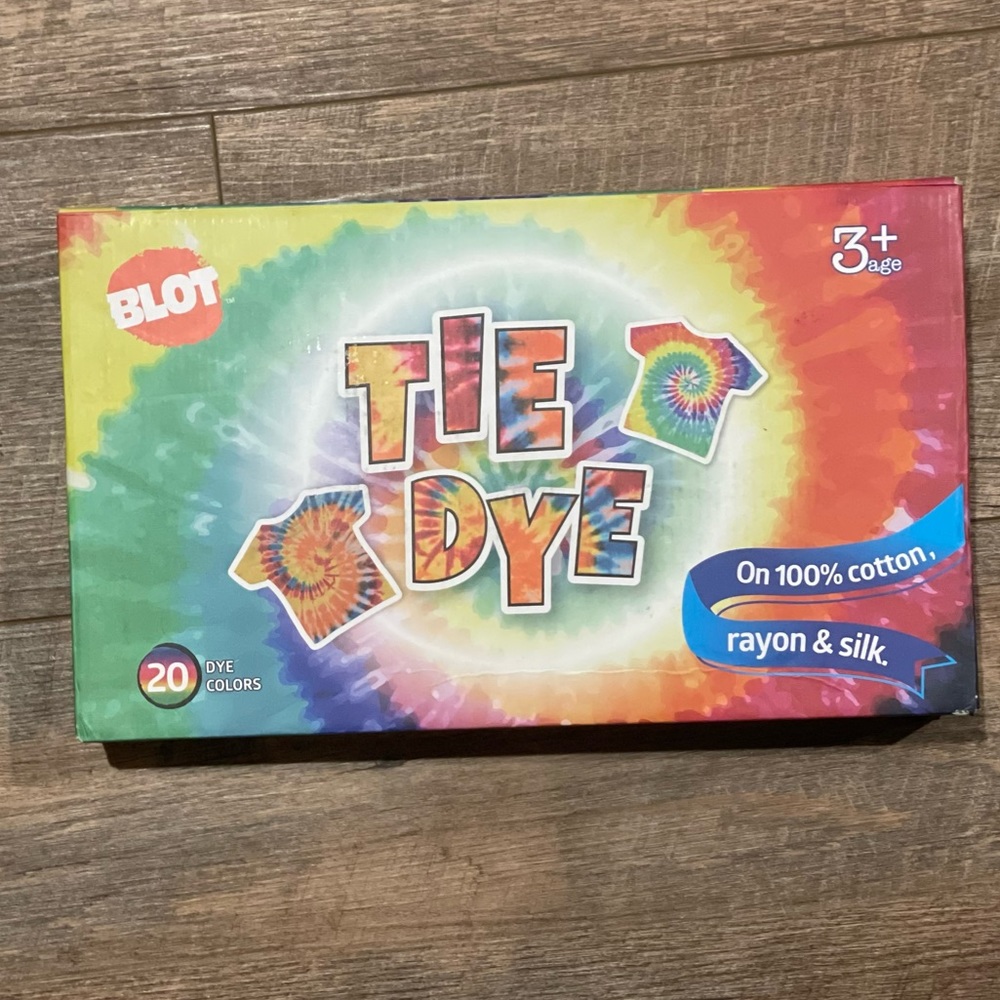 Tie Dye Kit - Picture 5 of 5